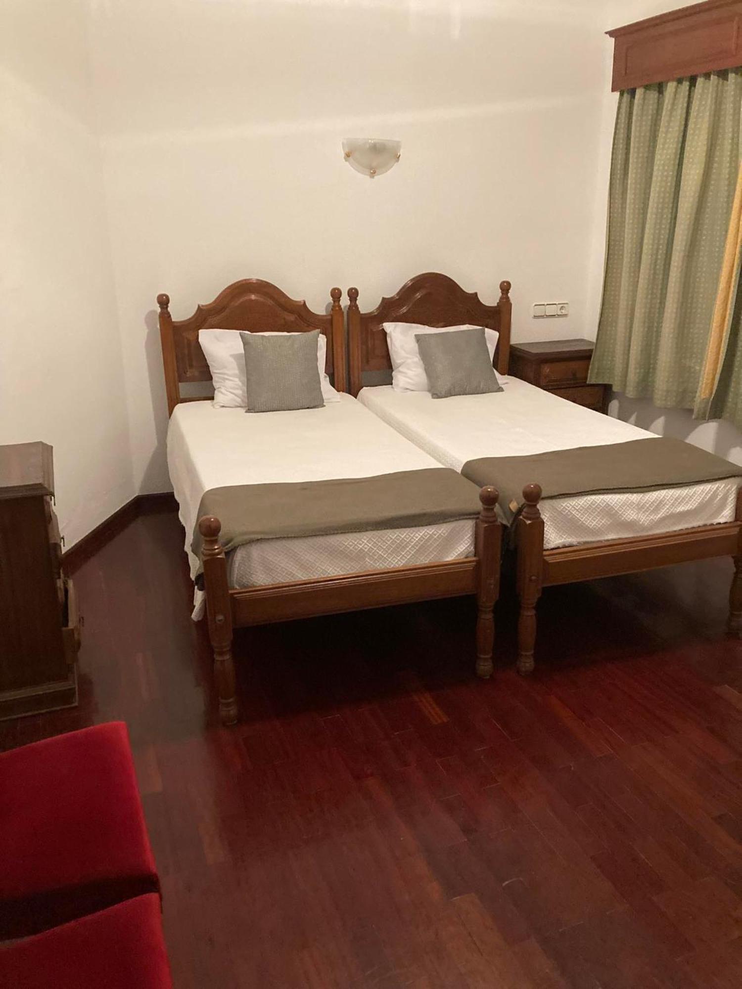 사오페드로도술 Alojamento Thermal Romano B&B 외부 사진